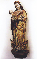 8 madonna uz meness sirpja 15 gs small